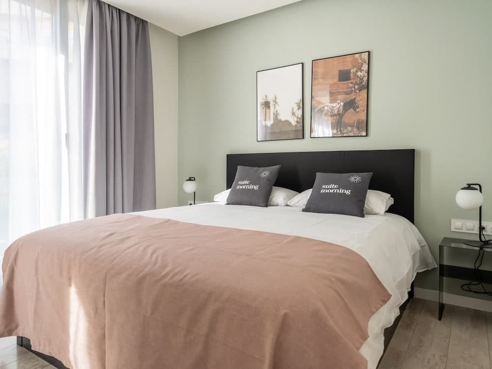 Limehome Barcelona Rector Triadó