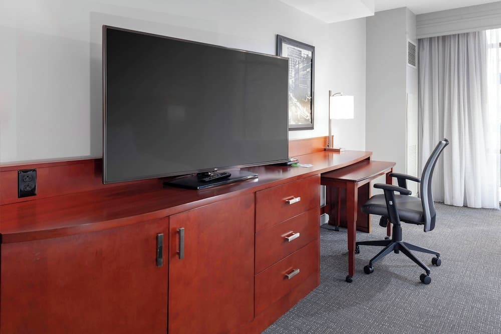 Courtyard by Marriott Downtown Memphis