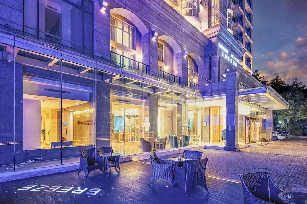 hotel image