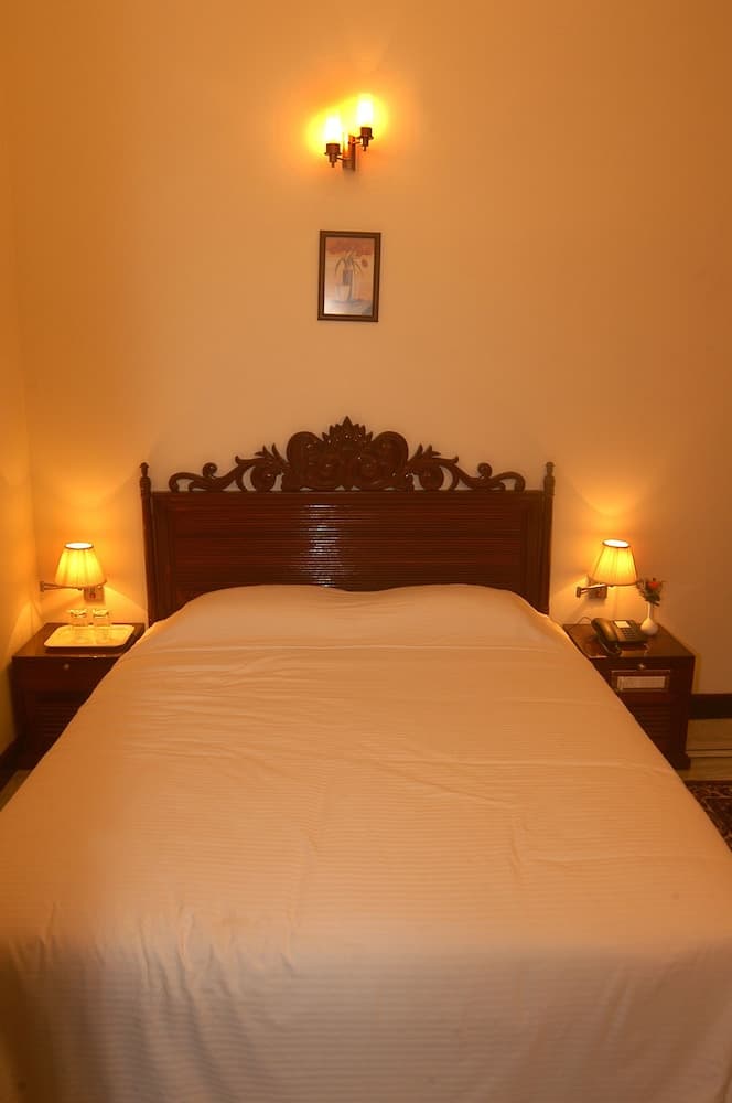 Paradise Isle Beach Resort