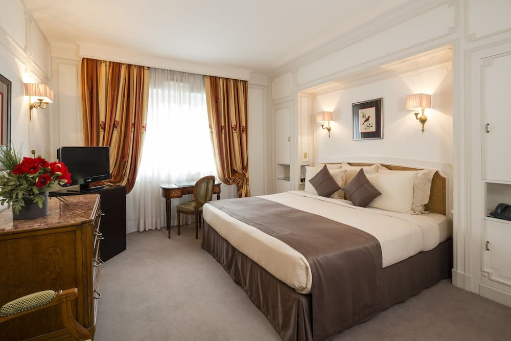 Majestic Hotel - SPA Champs Elysées