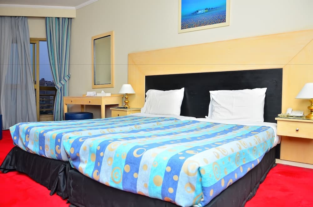 Aracan Pyramids Hotel