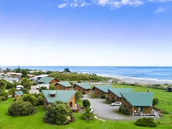 Shining Star Beachfront Accommodation