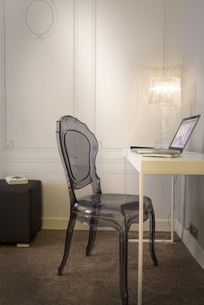 Hotel Paris Vaugirard