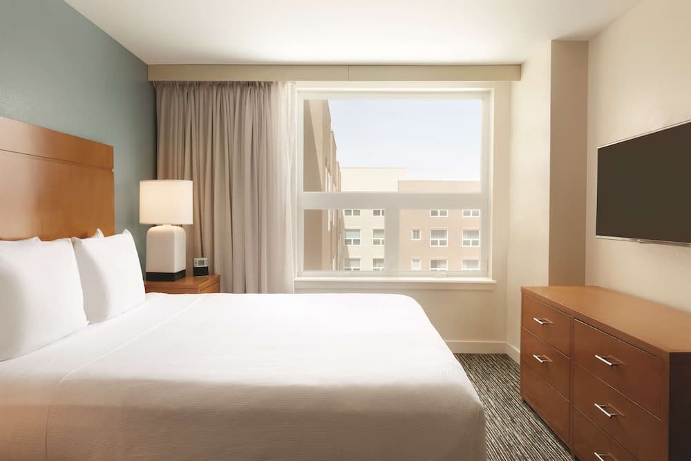 Hyatt House Denver Airport