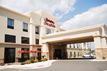 Hampton Inn & Suites Buffalo