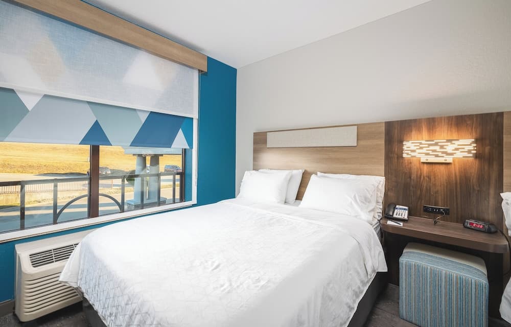 Holiday Inn Express Hotel & Suites St. Robert by IHG