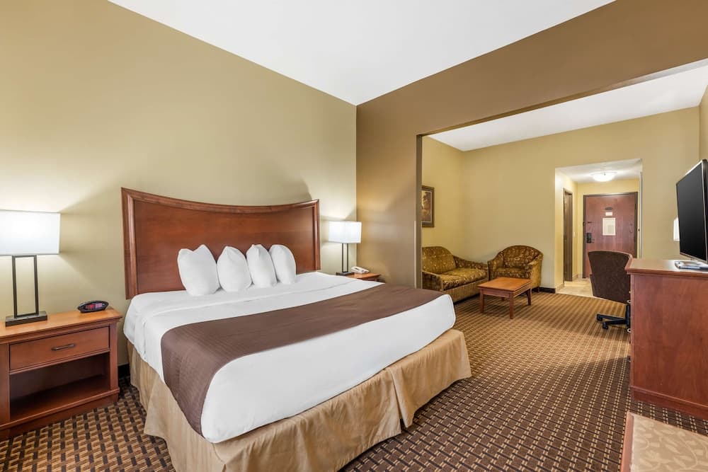 Best Western Plus Grand Island Inn & Suites