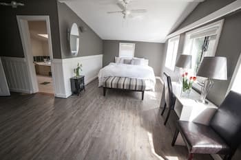 Tall Trees Bed & Breakfast