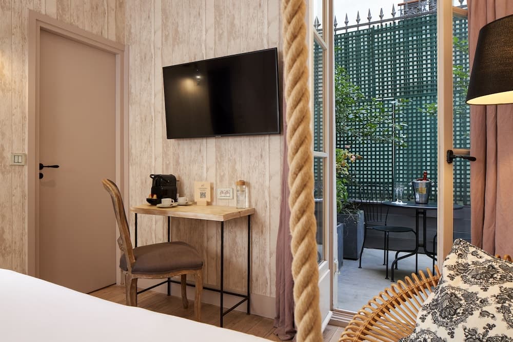 Les Plumes Hôtel Paris