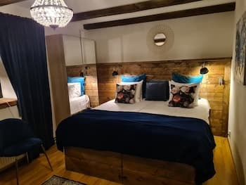 Lanthotell Lögnäs Gård