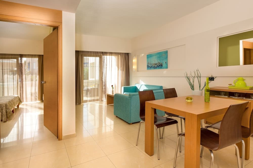 Atlantica Amalthia Beach Hotel – Adults only