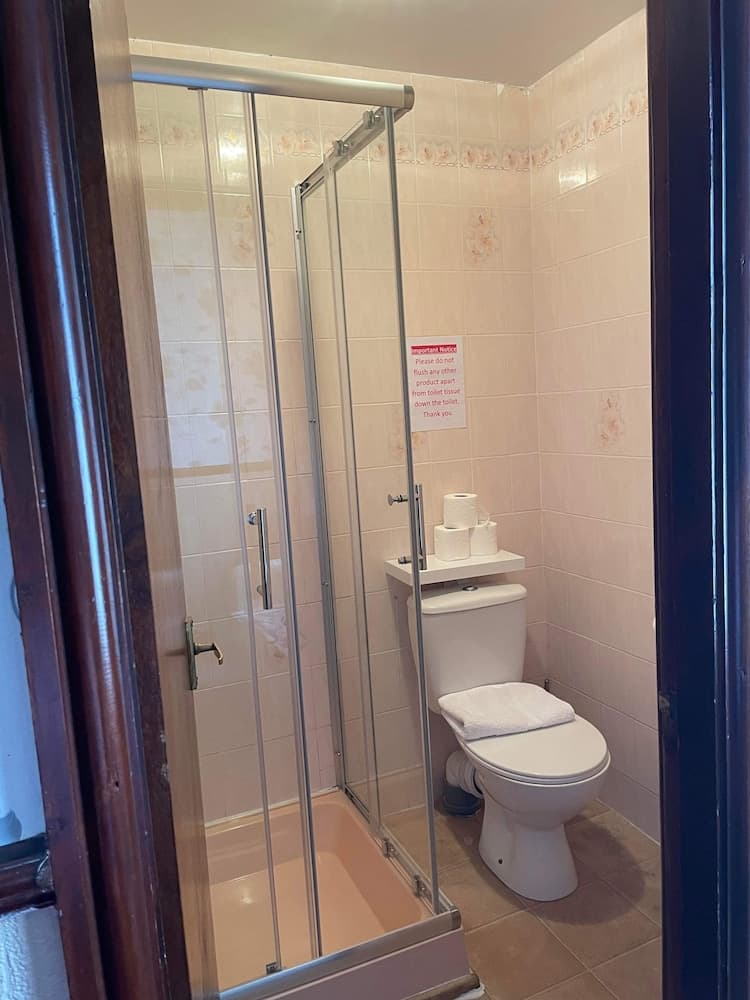 Roselea Hotel - St Chads