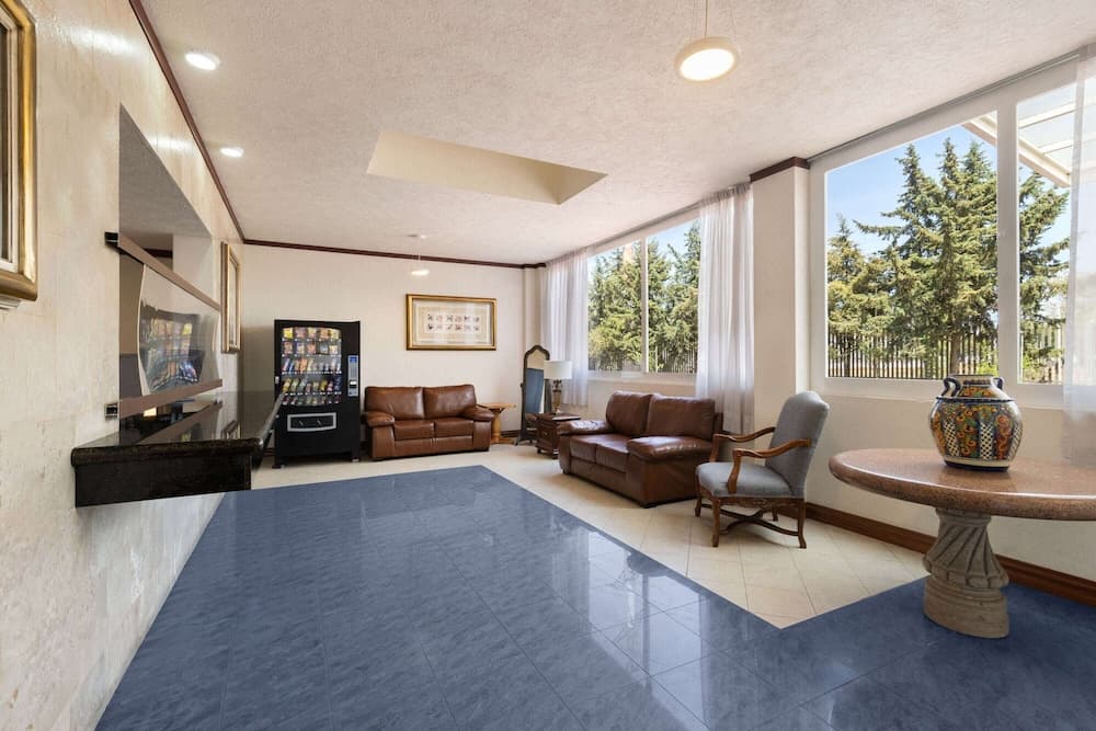 Howard Johnson by Wyndham Toluca