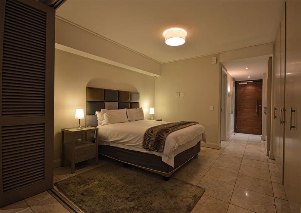 Canal Quays Luxury Apartments