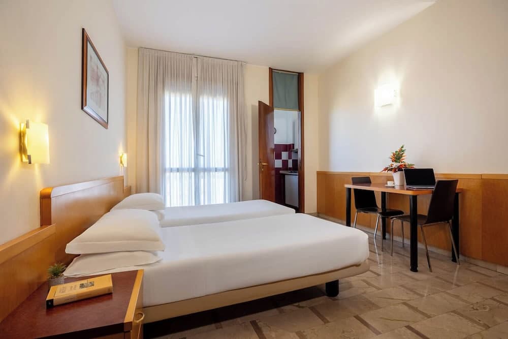 IH Hotels Milano ApartHotel Argonne Park