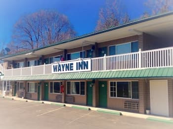 Wayne Inn