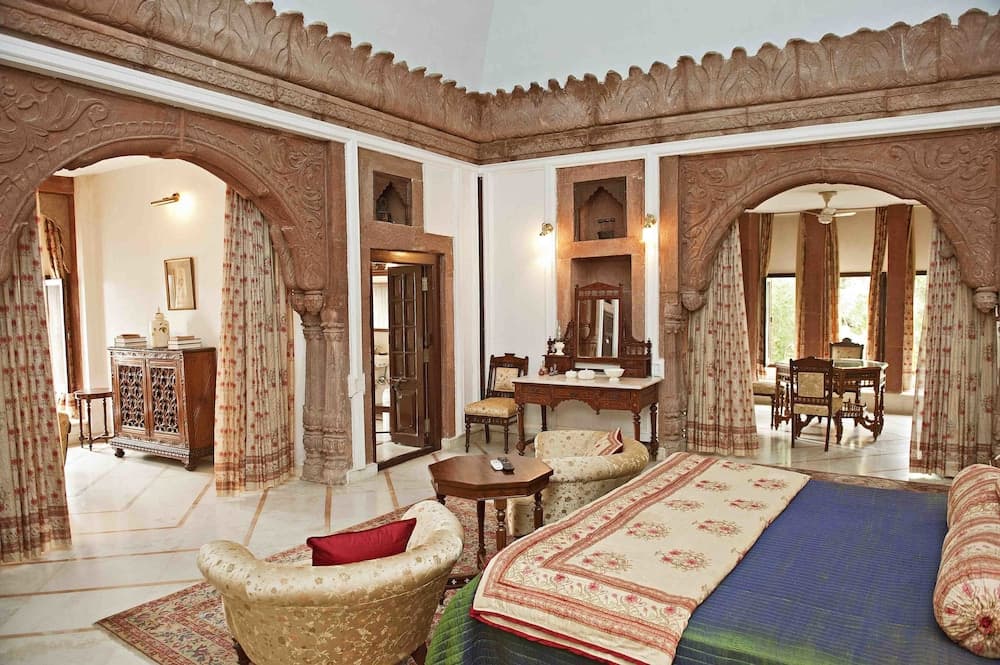 WelcomHeritage Bal Samand Lake Palace