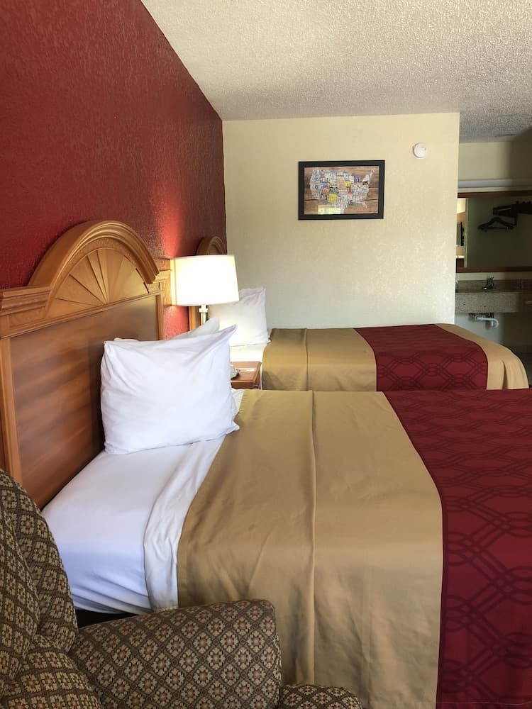 Econo Lodge Pine Bluff