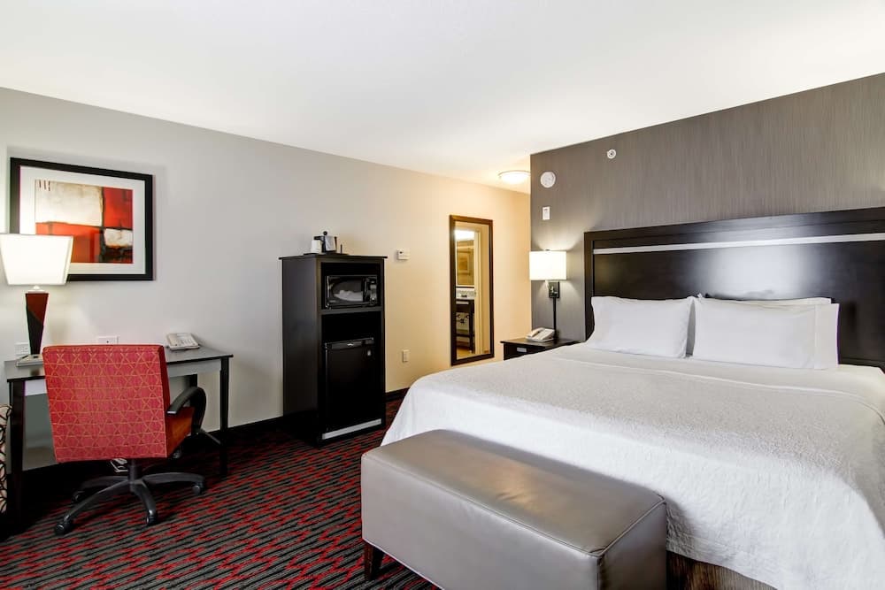 Hampton Inn & Suites by Hilton Red Deer