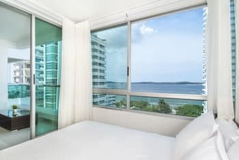 Travelers Suites Orange Cartagena