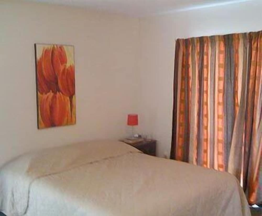 Avalon Court Accommodation