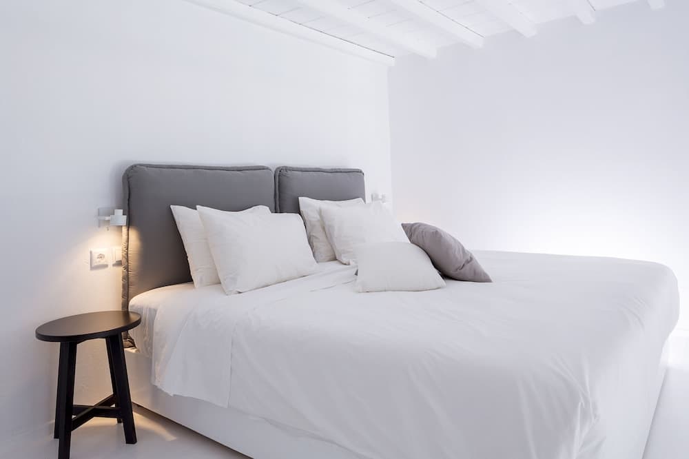 Pietra e Mare - Mykonos Moments