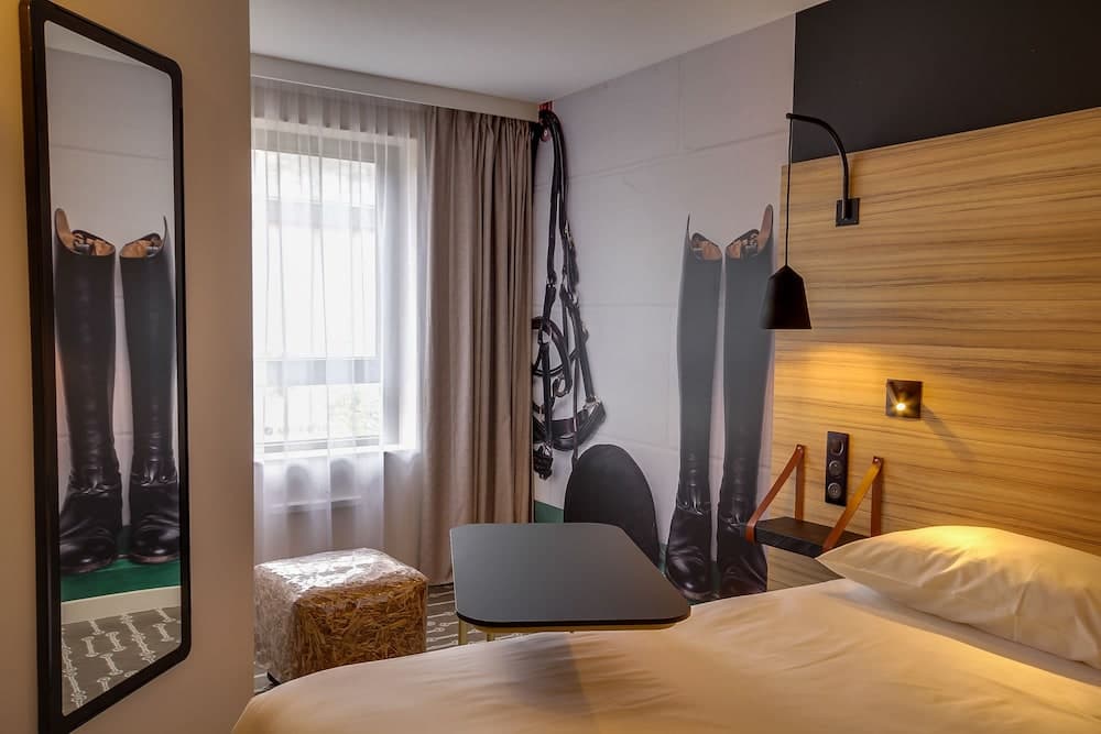 ibis Styles Laval Centre Gare