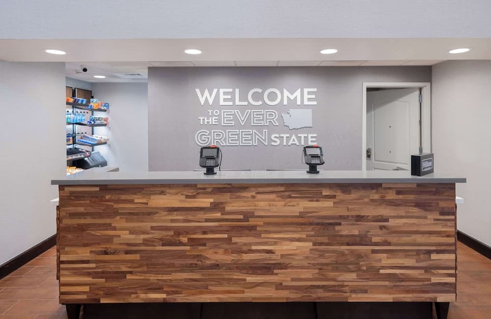 Hampton Inn & Suites Seattle/Kent,WA