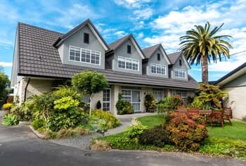 Asure Colonial Lodge Motel