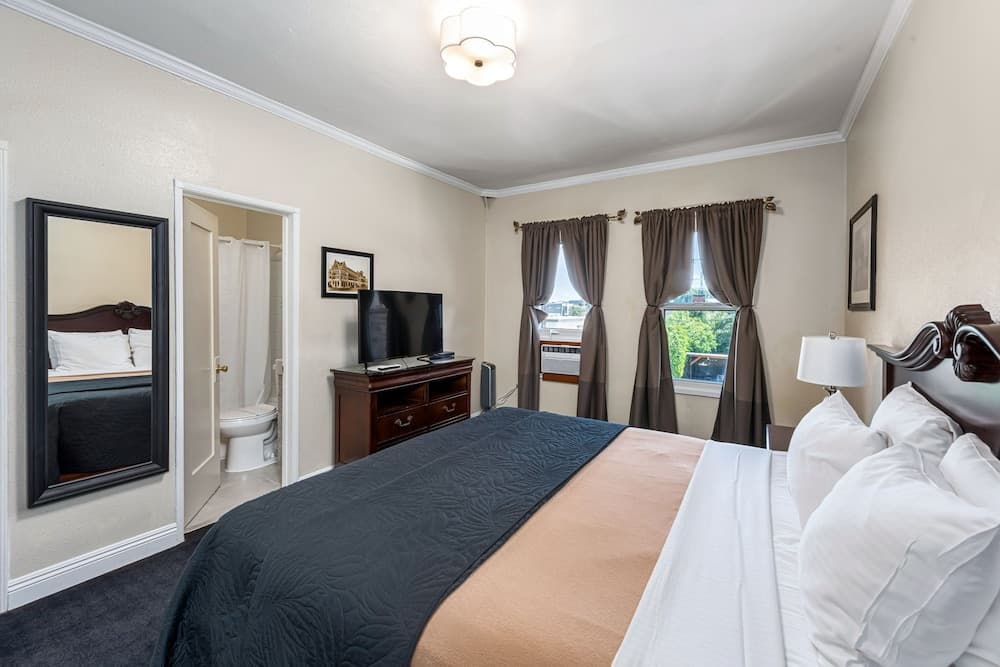 Hollywood Historic Hotel