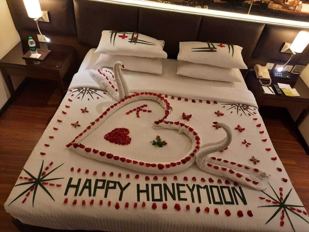 Royal Orchid Central Grazia