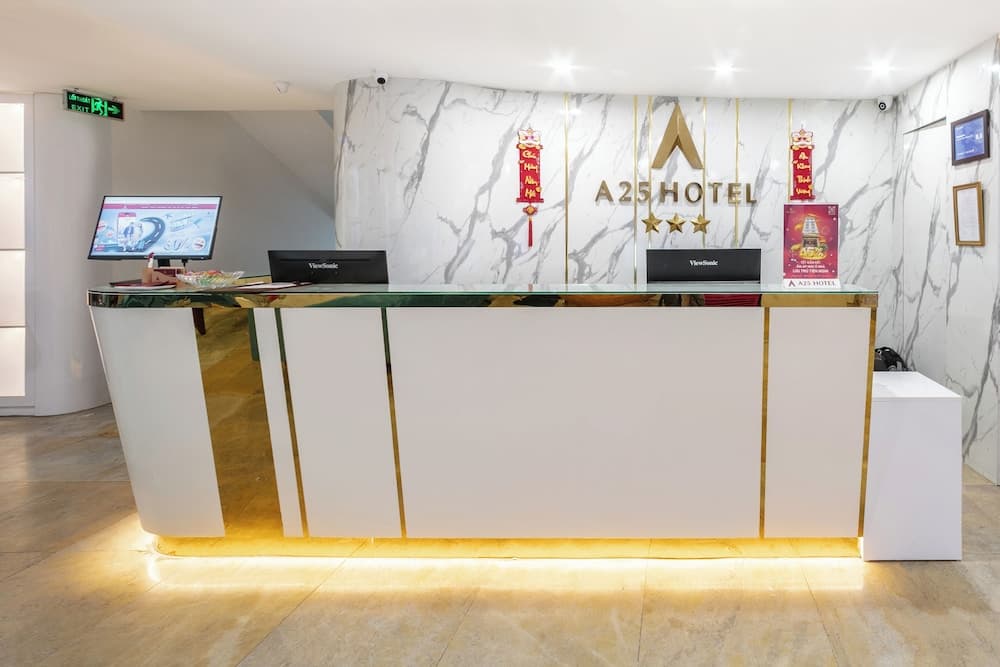 A25 Hotel - 12 Ngo Sy Lien