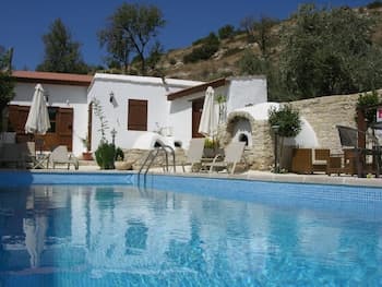 Avalon Village Houses