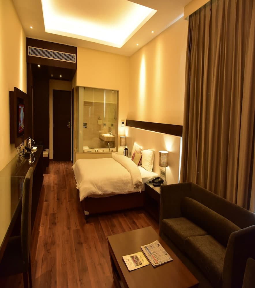 Marigold Sarovar Portico Shimla