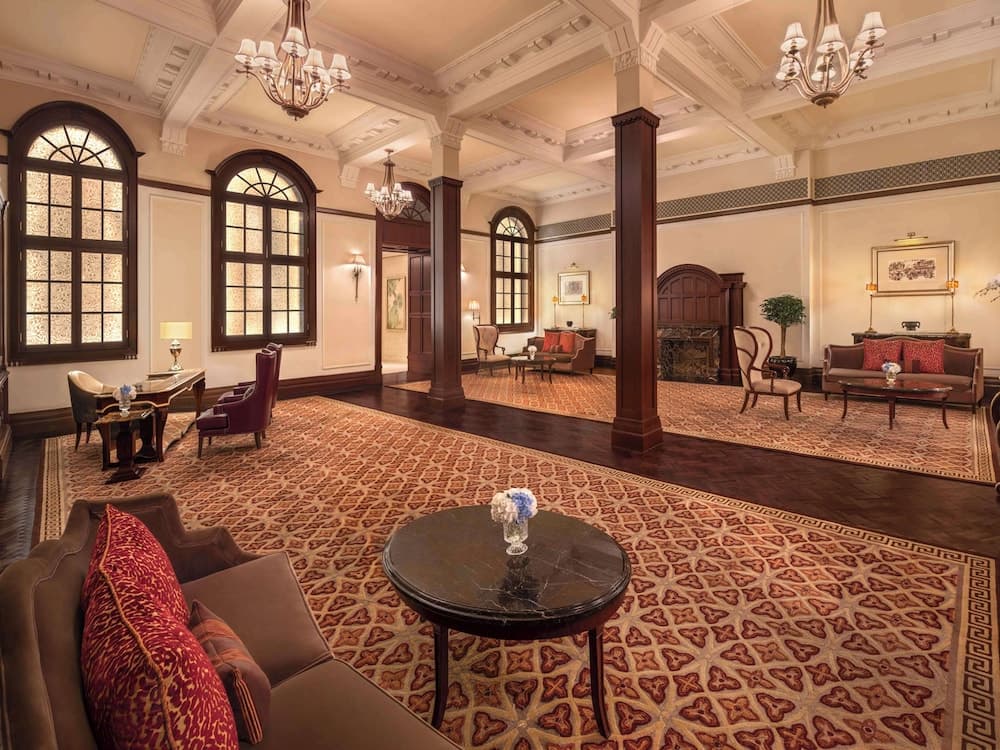 Waldorf Astoria Shanghai on the Bund