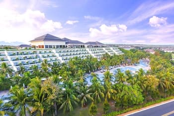 Sea Links Beach Hotel