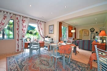 Cherry Tree Cottage Linden Bed and Breakfast