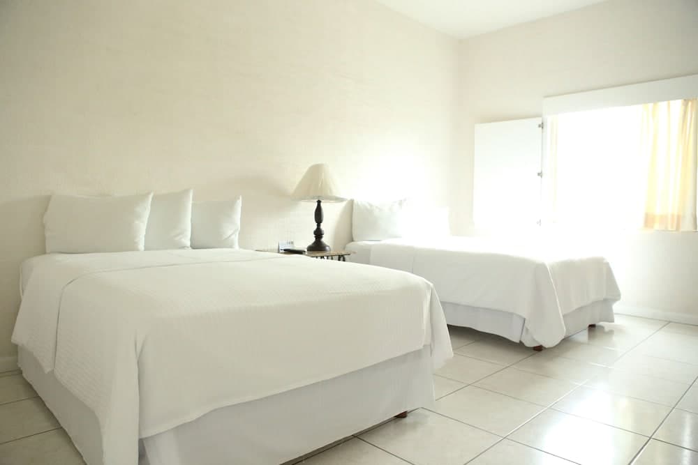 Hotel Las Palomas Tepic Express
