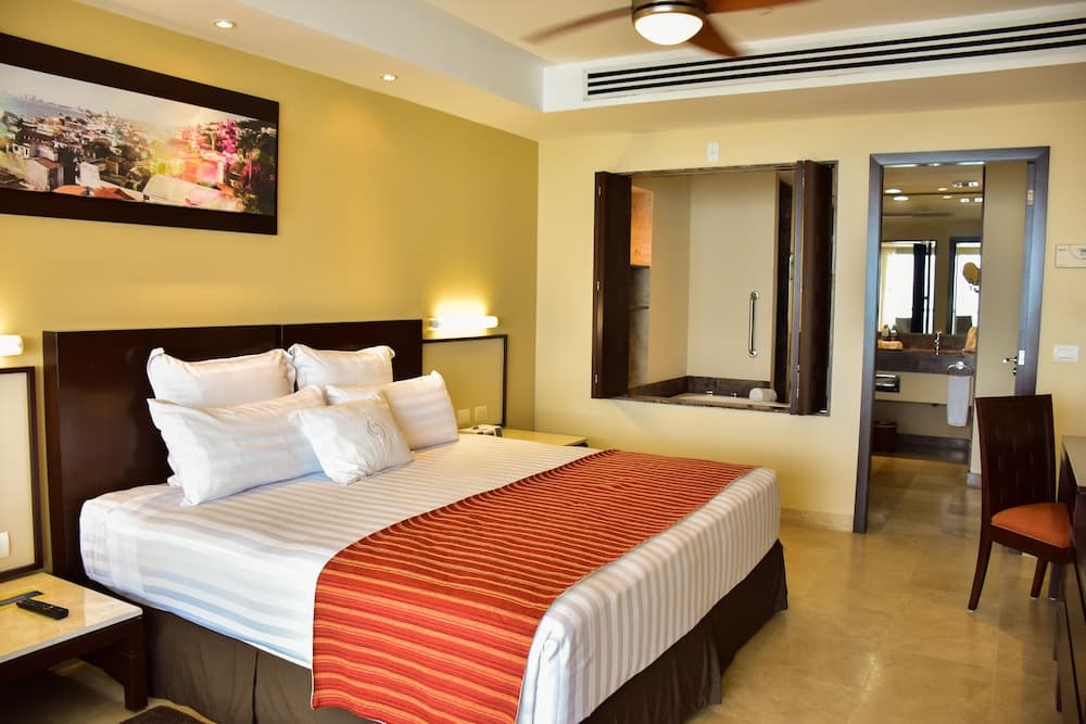 Sunset Plaza Beach Resort & Spa Pto Vallarta All Inclusive