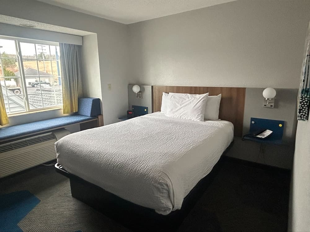 Microtel Inn & Suites by Wyndham Mansfield