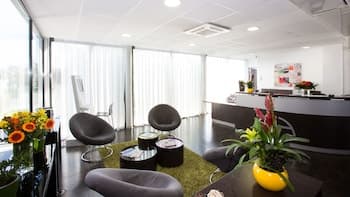 All Suites Appart hotel Bordeaux Lac