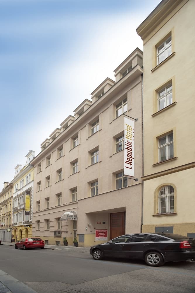 hotel image