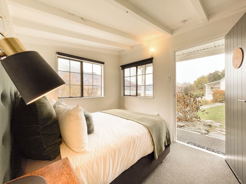 Kinloch Wilderness Retreat