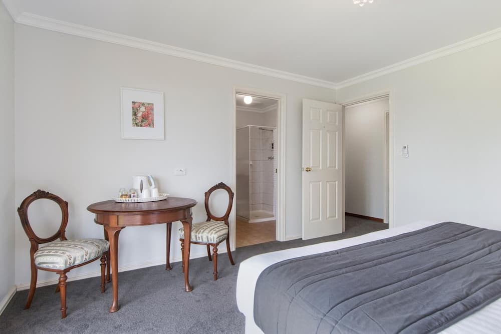 Shambhala Guesthouse