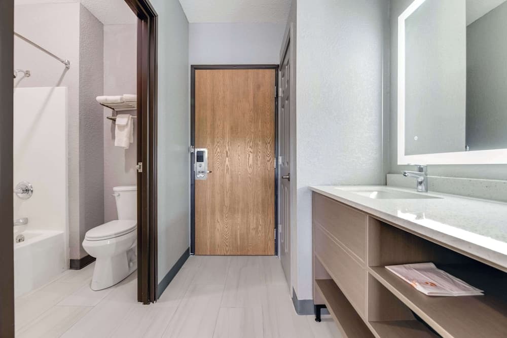 Comfort Inn & Suites Weston - Wausau