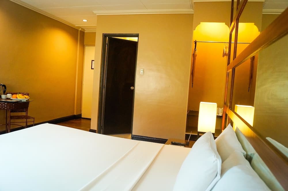 Hotel La Corona de Lipa