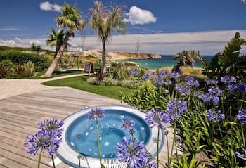 Mareta View Boutique Bed & Breakfast