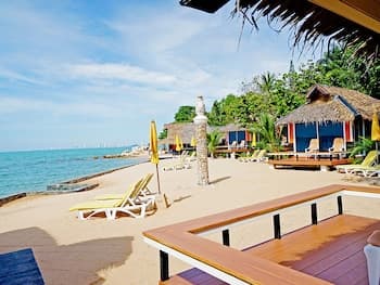 Sunset Village Beach Resort