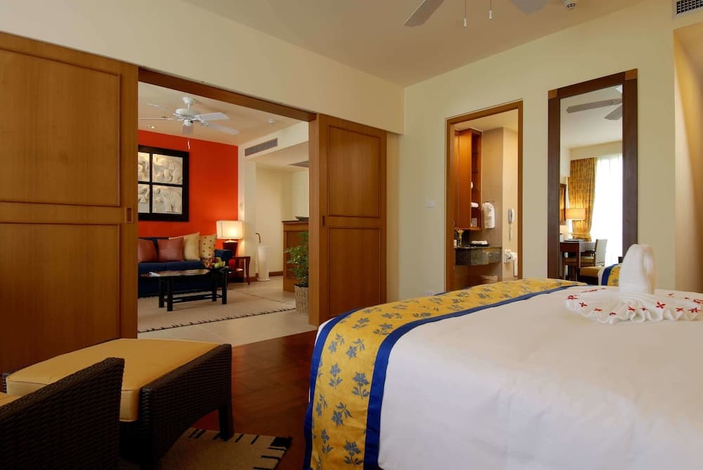 Laguna Holiday Club Phuket Resort